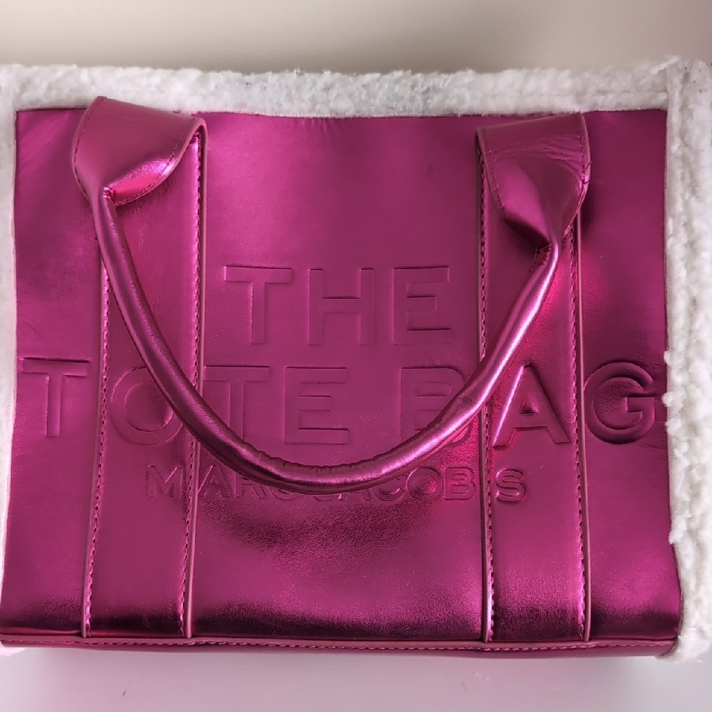 Marc Jacobs Pink Glossy Tote Bag with Embossed Design